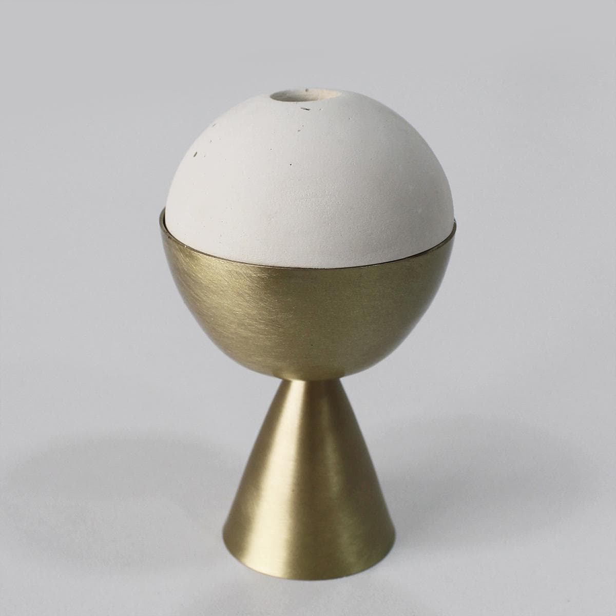 Incense burner made of brass and concrete